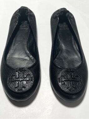 TORY BURCH Peva Ballet Flats Shoes Black Pebbled Leather Size 8.5.